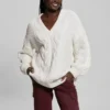 Aki Chenille-Pullover mit Zopfmuster Aki Chenille-Pullover mit Zopfmuster