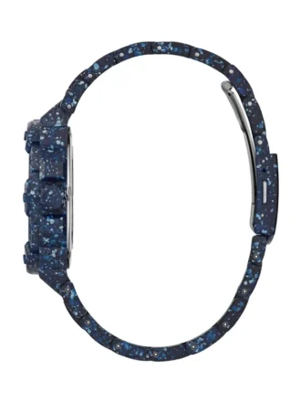 Analoge Uhr in Marineblau