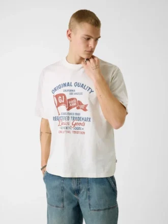 Bedrucktes T-Shirt