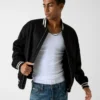 Bomberjacke aus Kunstwildleder Bomberjacke aus Kunstwildleder