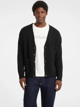 Bouclé-Strickjacke mit V-Ausschnitt
