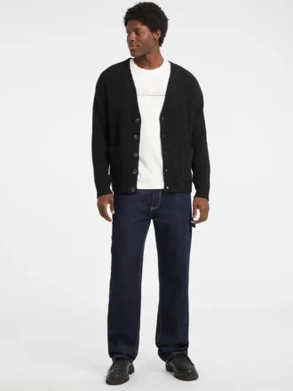Bouclé-Strickjacke mit V-Ausschnitt