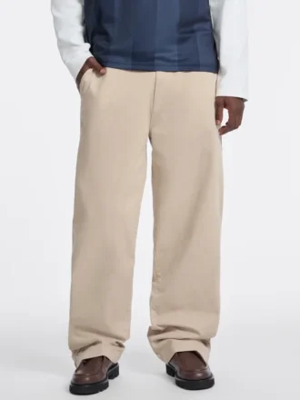 Chino-Hose mit weitem Bein
