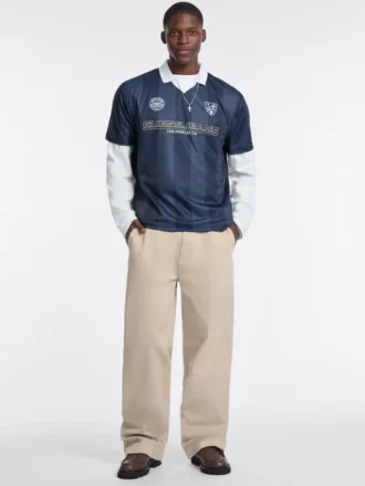 Chino-Hose mit weitem Bein