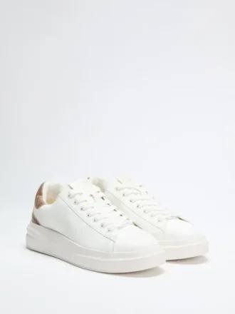 Elbina Triangle Sneaker
