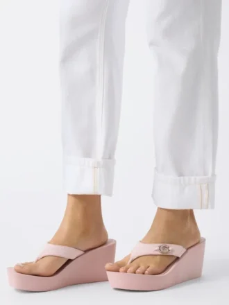 Eva-Keilabsatzschuhe