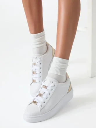 Fionia Charms Sneaker