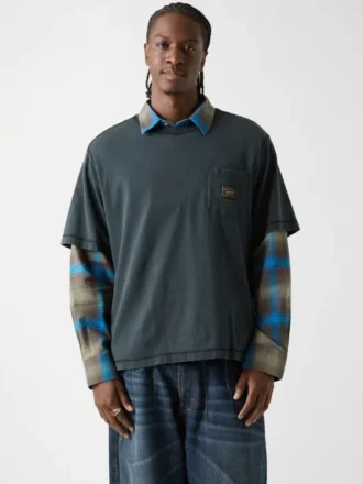 Guess Originals Eco T-Shirt mit kastenförmiger Tasche Guess Originals Eco T-Shirt mit kastenförmiger Tasche