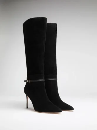 Kniehohe Stiefel aus Wildleder mit Stilettos