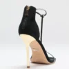 Olivia T-Riemen-Stiletto mit Strass
