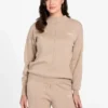 Ursula-Pullover mit Stehkragen Ursula-Pullover mit Stehkragen