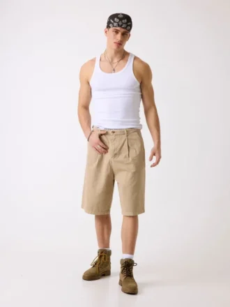 Weite Plissee-Shorts